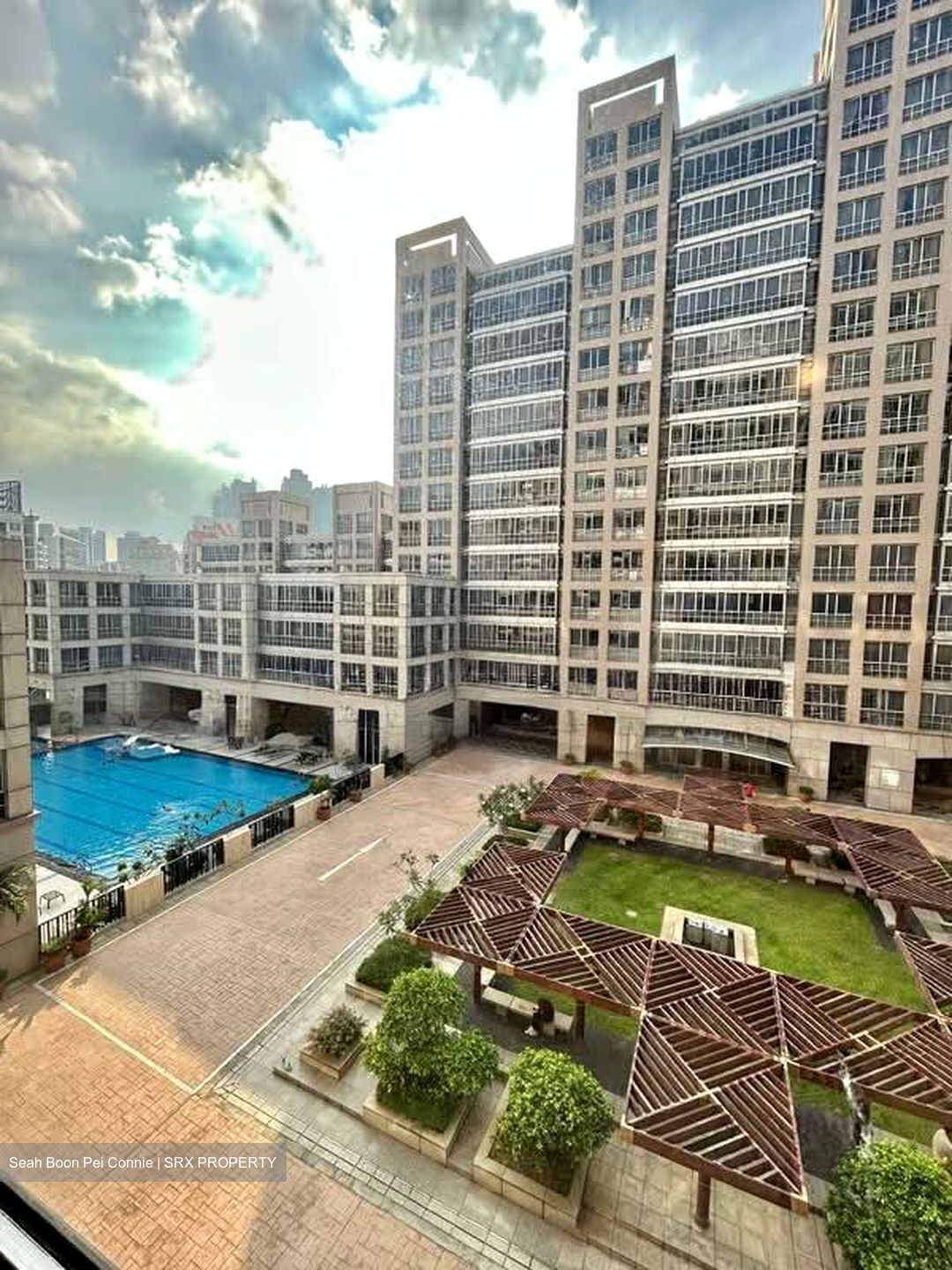 UE Square (D9), Apartment #555980821